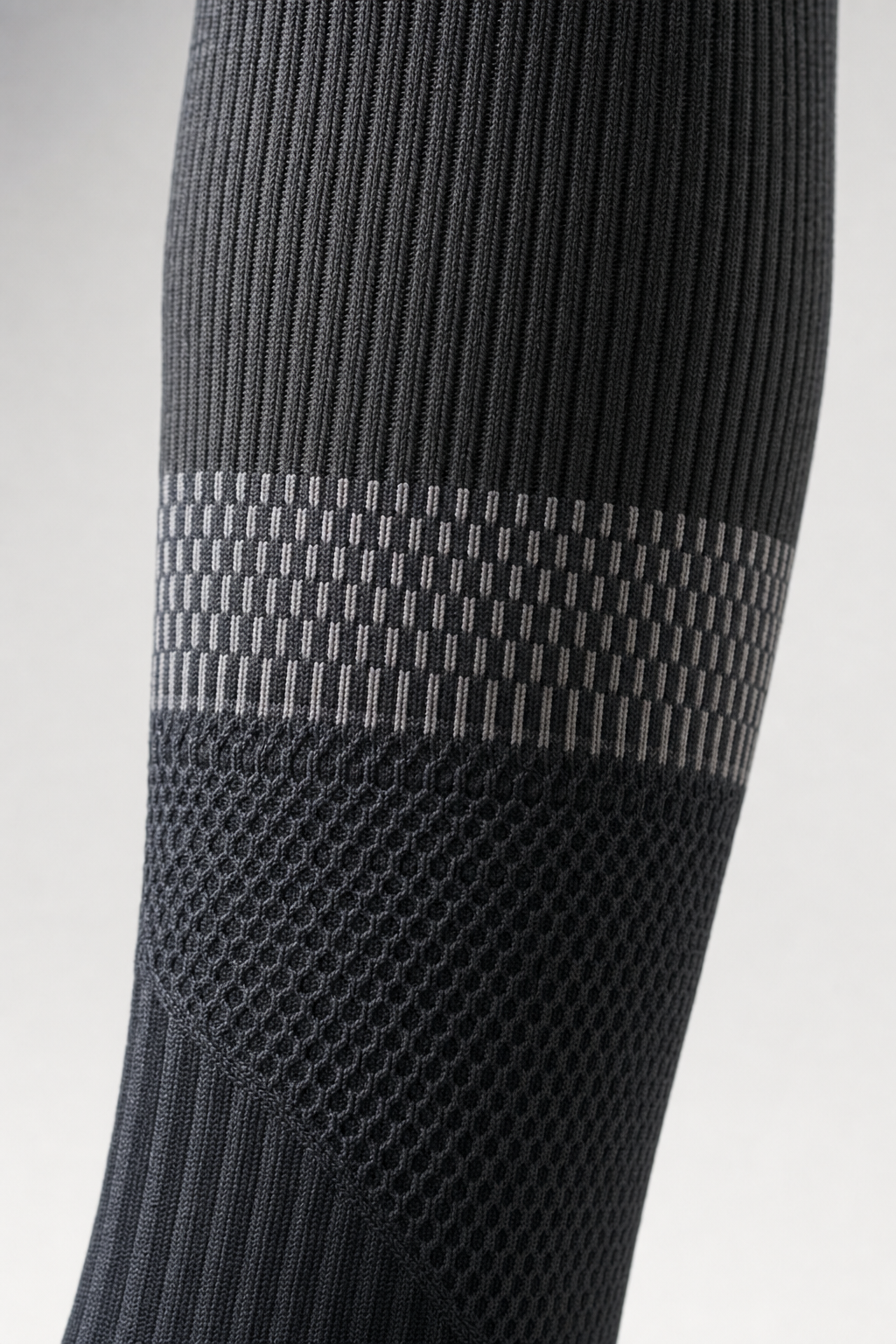 FlowFit Graduated Compression Socks 20–30 mmHg – Pair – view 2